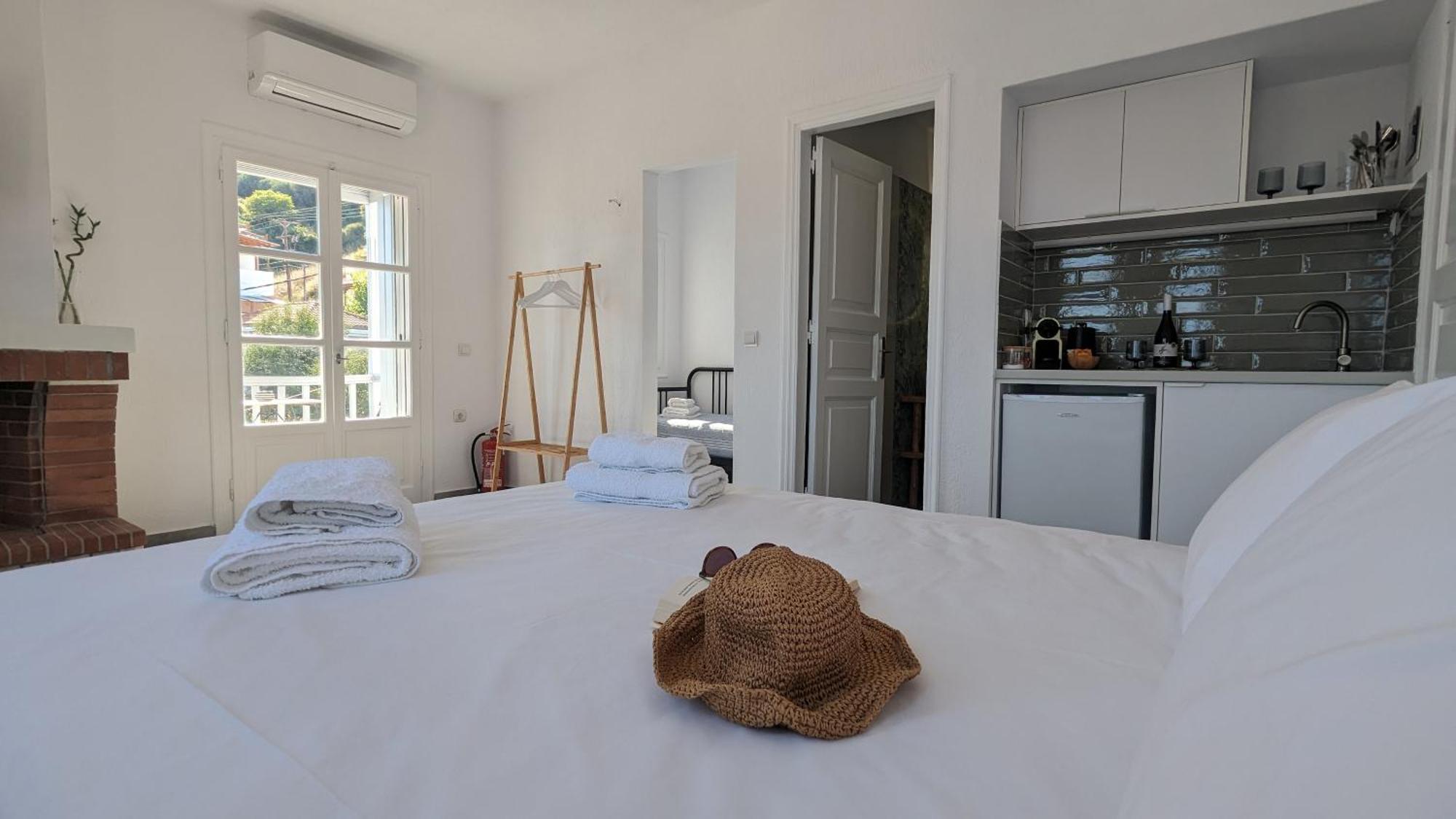 The Botanist Guesthouse Skopelos Dış mekan fotoğraf